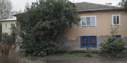В Курске следователи выясняют, почему администрация не расселяет аварийный дом