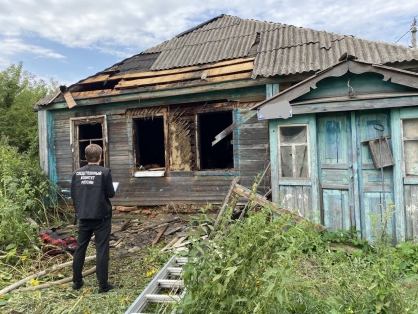 В Медвенском районе в результате возгорания дома погиб мужчина
